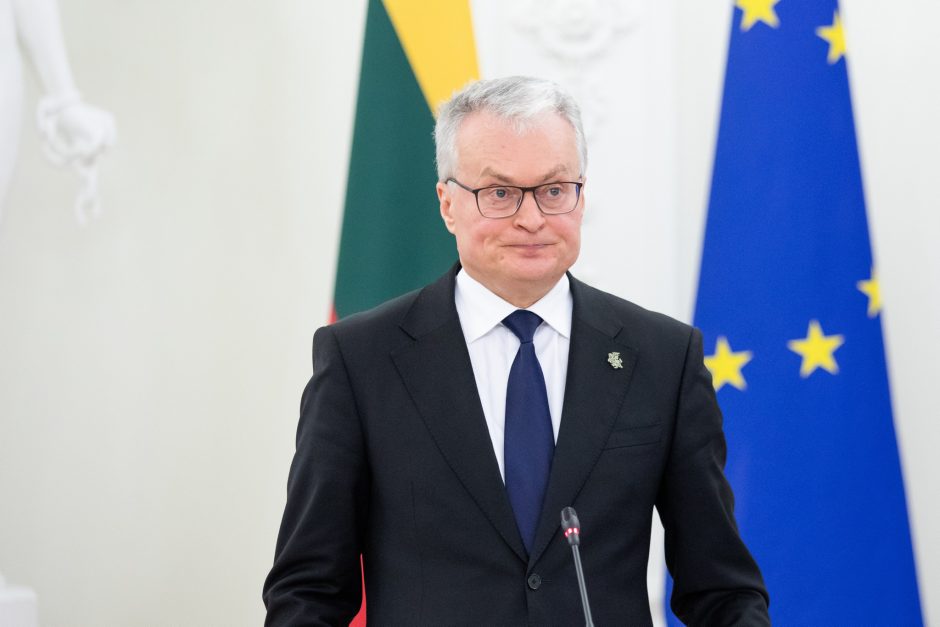 Lietuvos prezidentas apie Rusijos atjungimą nuo SWIFT: tai gali įvykti greičiau, nei tikimės