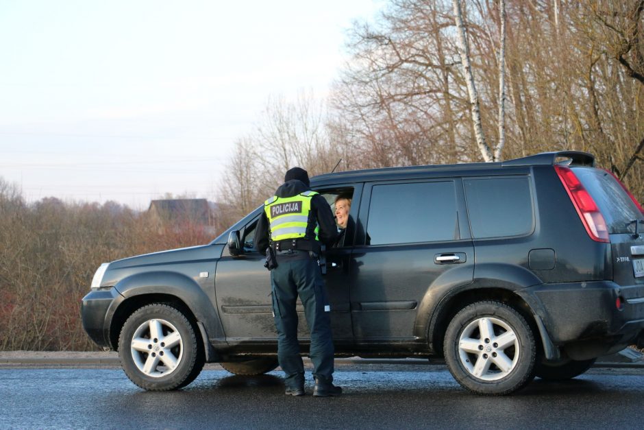 Policijos pareigūnai moteris stebino originalia staigmena