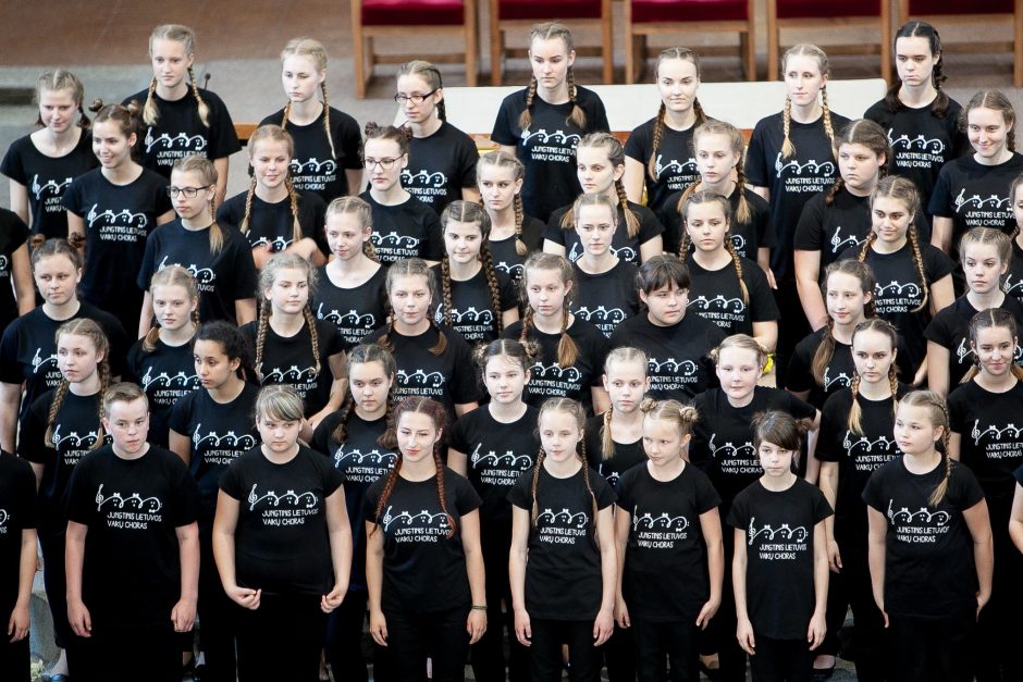 Jungtinis Lietuvos vaikų choras ruošia įspūdingą koncertą