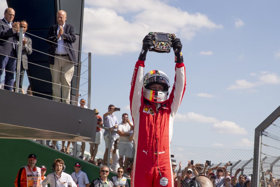 „Formulė-1“: Britanijos „Grand Prix“ lenktynes laimėjo vokietis S. Vettelis
