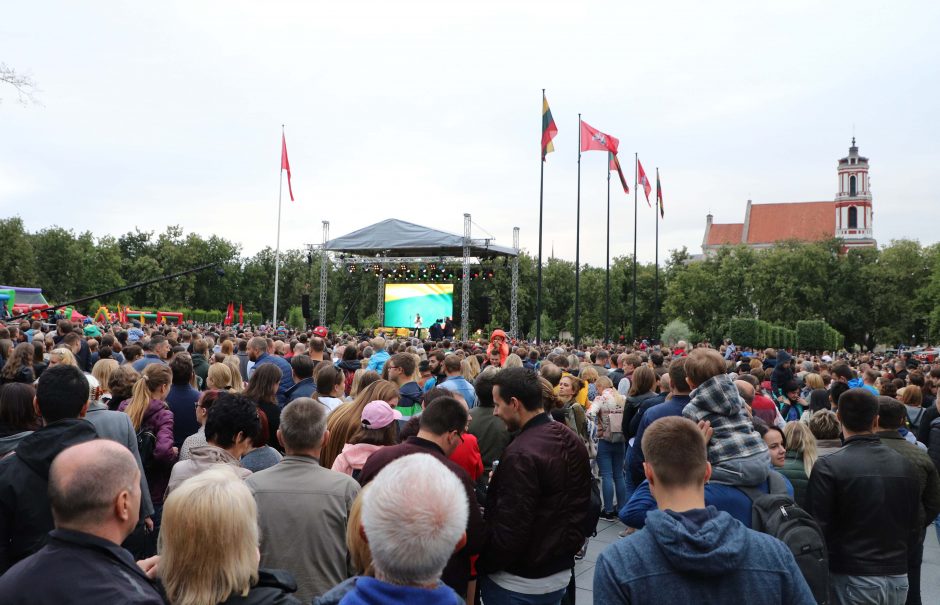 Pasaulio lietuviai ieško saugių būdų giedoti „Tautišką giesmę“