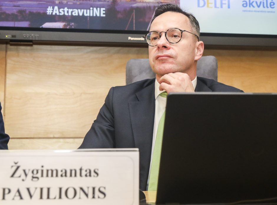 Seimas svarstys, ar apriboti kai kurių užsieniečių atvykimą į Lietuvą