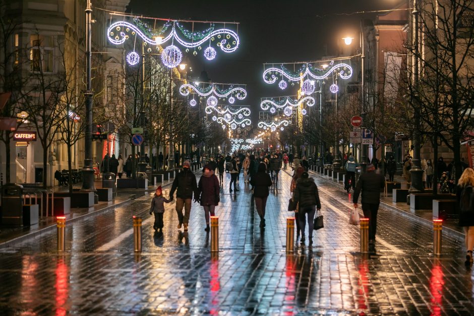 Į Vilniaus Kalėdų eglės įžiebimą viešasis transportas veš nemokamai