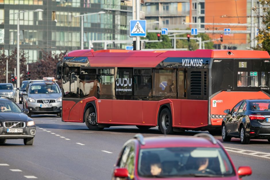 Dėl keleivių saugumo keičiami dalies sostinės autobusų tvarkaraščiai