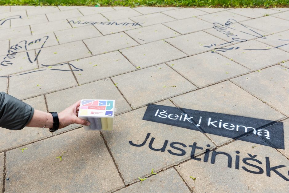 „Išeik į kiemą“  –  Vilnius kviečia vaikus pažaisti Justiniškėse