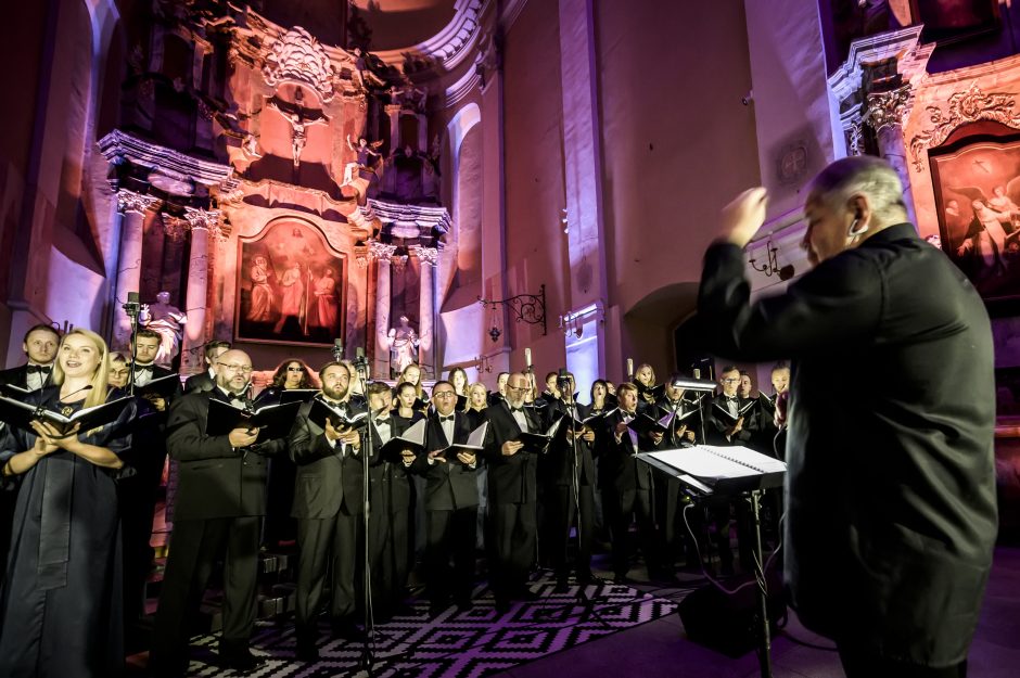 Valstybinis choras „Vilnius“ atšvęs 50-ąjį jubiliejų nepakartojamu koncertu