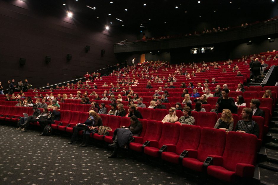 Ne visi kino teatrai skuba atnaujinti veiklą: kai kurių atsidarymo teks palaukti