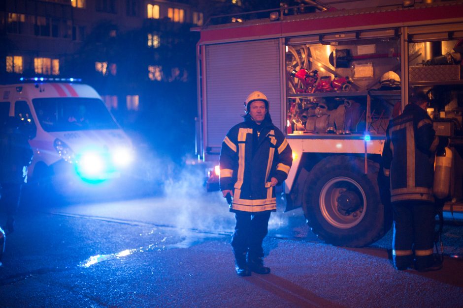 Nelaimė Vilniuje: bute kilus gaisrui žuvo moteris