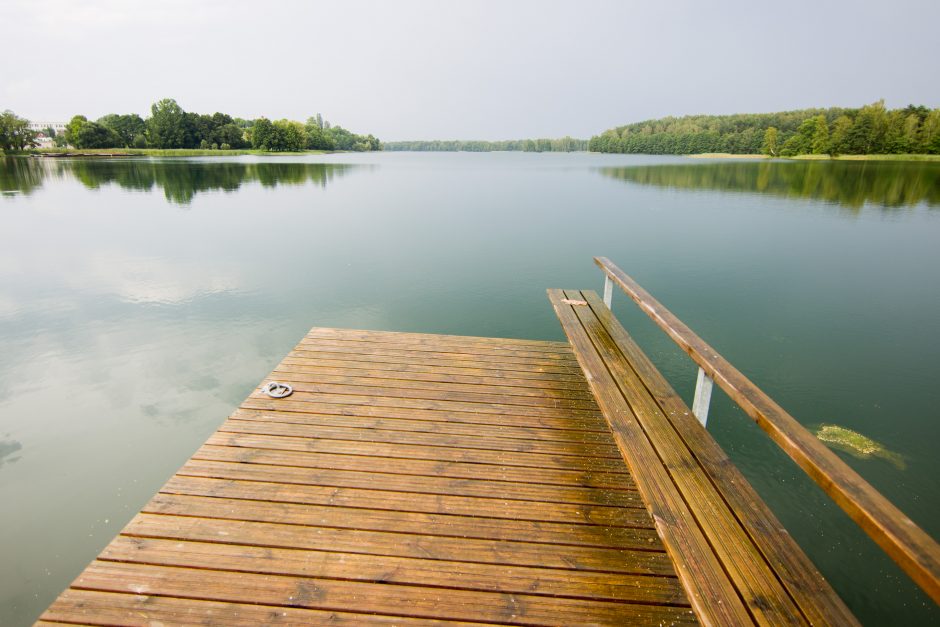 Švenčionių rajone prie ežero pavogtas pontoninis lieptas