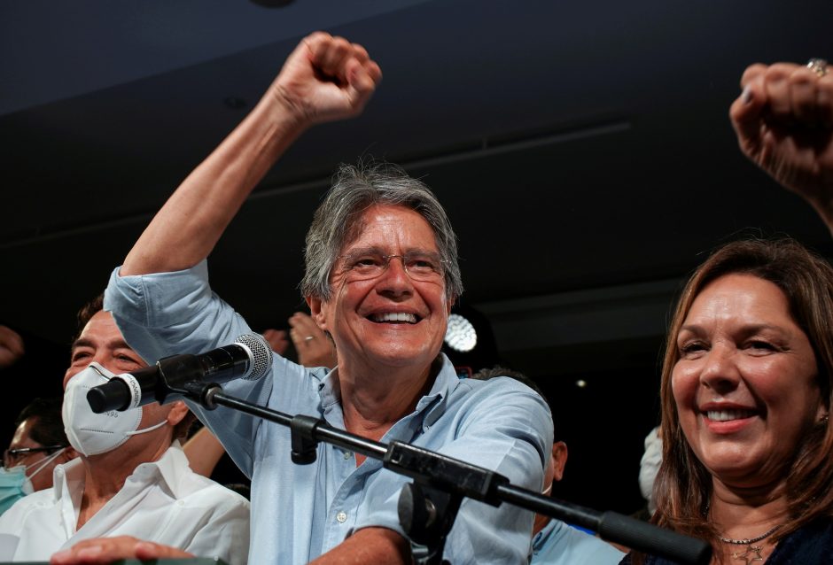 Buvęs bankininkas G. Lasso laimėjo Ekvadoro prezidento rinkimus