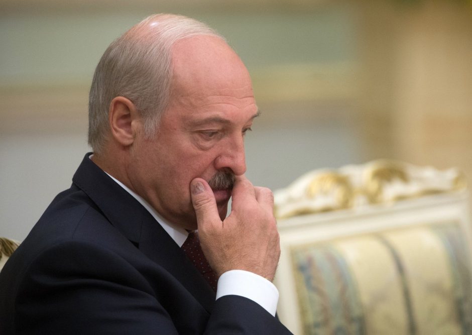 A. Lukašenka pasipiktino dėl Rusijos sprendimo: mums svarbiausia – ekonomika