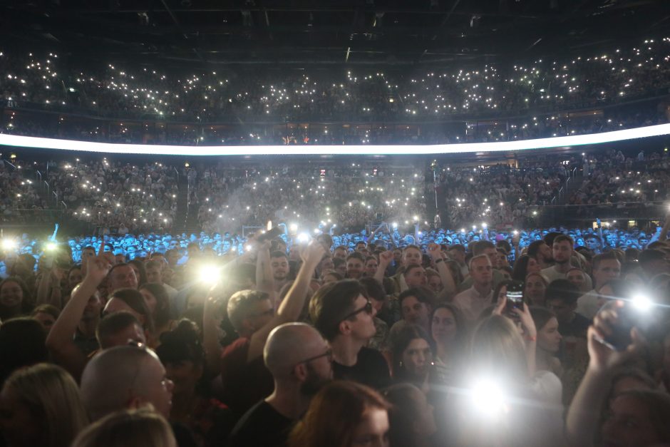 Įspūdingas Dua Lipa koncertas sudrebino Kauno „Žalgirio“ areną