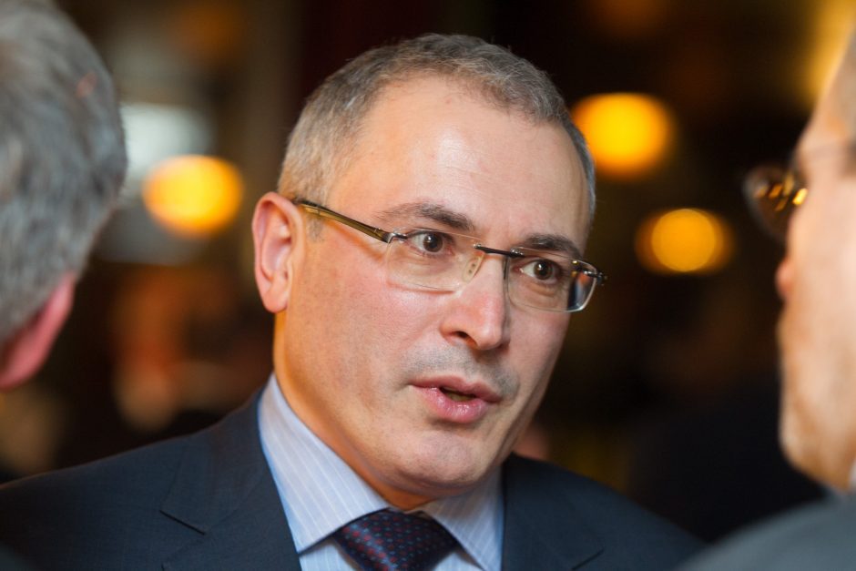 M. Chodorkovskis ragina Rusijos Dūmos rinkimų nevadinti rinkimais