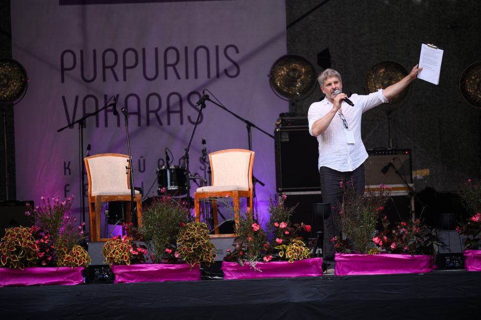 Anykščiai tviskėjo purpuru: baigėsi kultūros festivalis „Purpurinis vakaras“