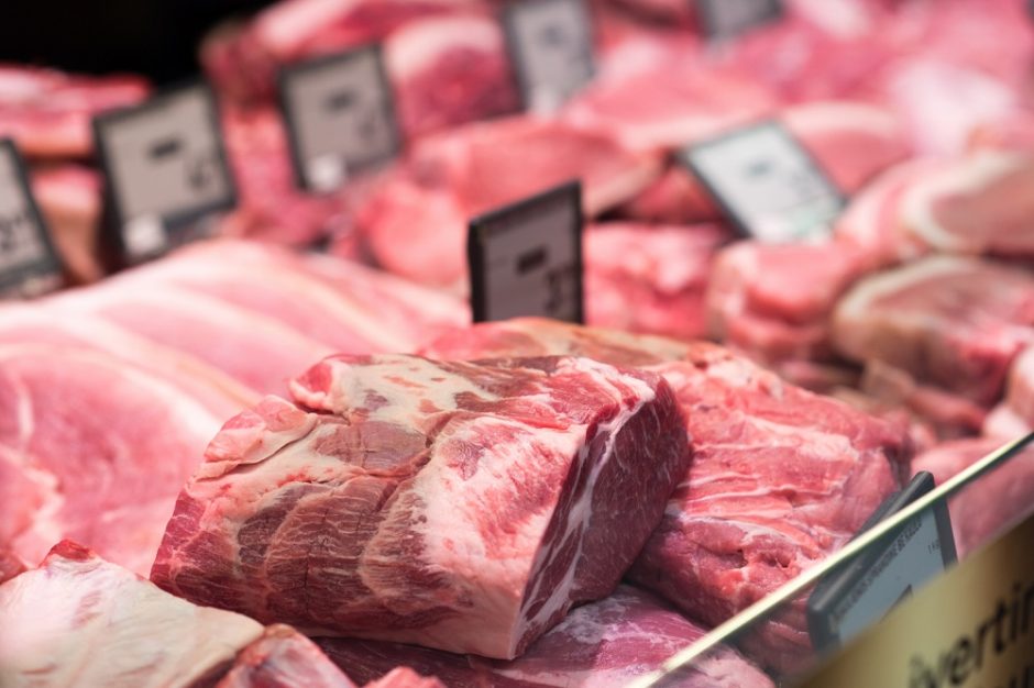 Šviežios mėsos kokybei užtikrinti „Iki“ skyrė beveik 300 tūkst. eurų