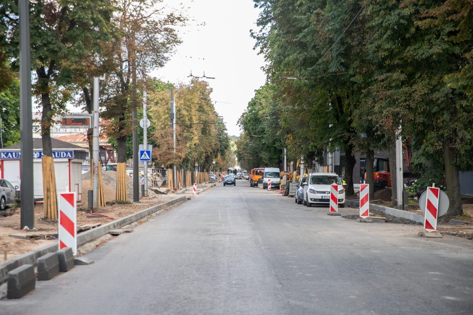 Kęstučio gatvės remonto pabaigos laukia ne tik vairuotojai, bet ir pėstieji