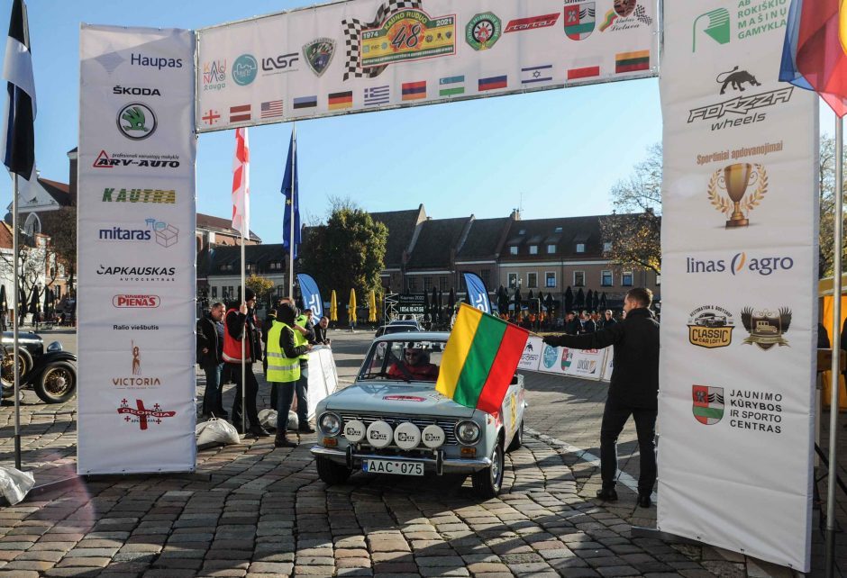 Tarptautinis ralis „Kauno ruduo“ – šiemet išskirtinis: pagerbė legendinius lenktynininkus