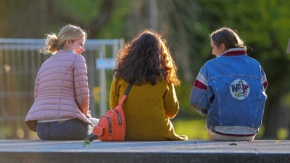 Daugėja gyventojų, kurie mano, kad šalies ekonominė padėtis gerės