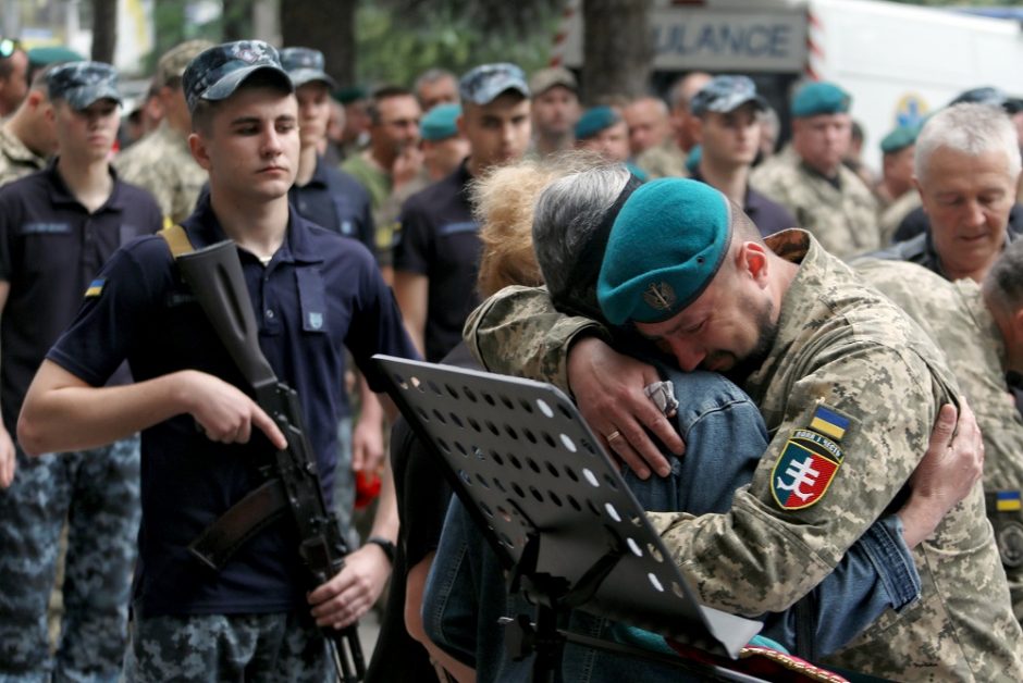 Karas: Rusijos pajėgos sulaikė 600 ukrainiečių, skelbia apie laimėjimus Ukrainos rytuose