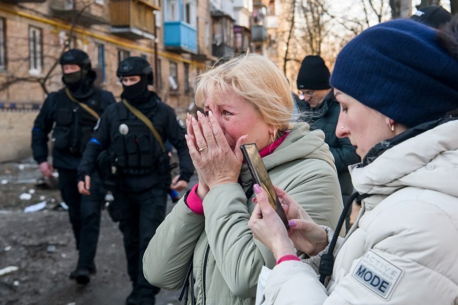 Ukrainos valdžia: Rusijos kariai atakuoja civilius Kyjive ir Kramatorske