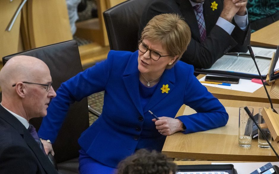 N. Sturgeon paskutinį kartą pasirodė Škotijos parlamente kaip pirmoji ministrė