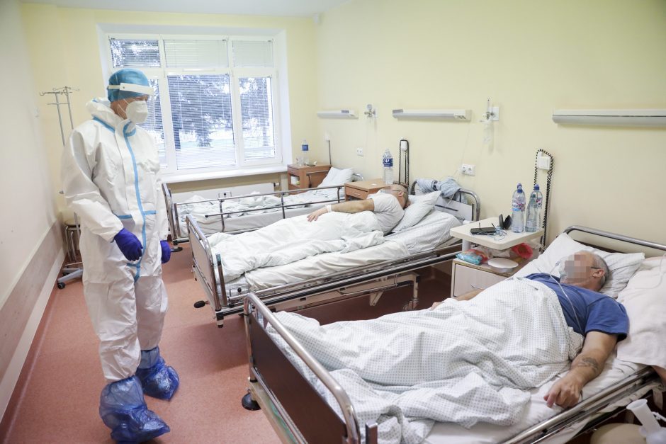 Kauno ligoninė – arti ribos: jei augs COVID-19 pacientų skaičius, sustosime