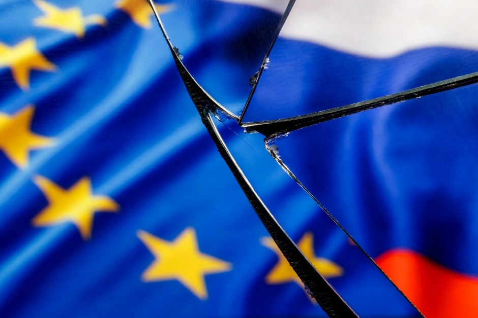 Pavojus ES vienybei: Italija, Vengrija ir Kipras norėtų derybų su Rusija