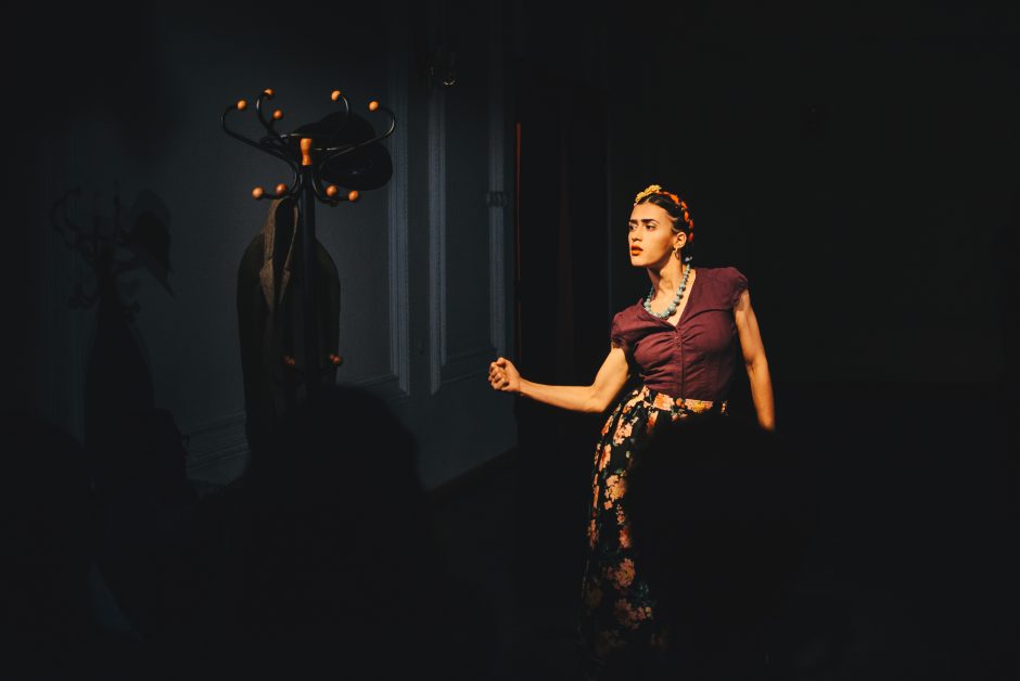 Šokio festivalyje „Aura30“ – Frida Kahlo ir paralelinių pasaulių vizijos