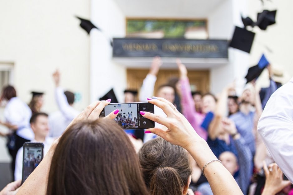 Universitetai sulaukė šimtų ukrainiečių prašymų studijuoti, dominuoja tikslieji mokslai