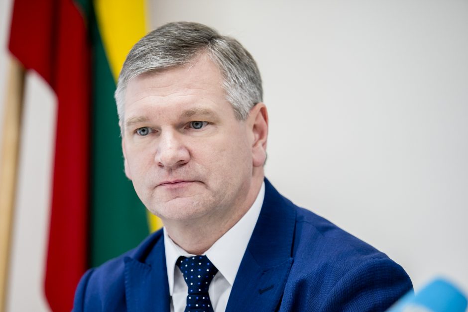 Seimas iš pareigų atleido LAT Civilinių ir Baudžiamųjų bylų skyrių vadovus