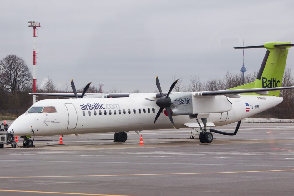 „AirBaltic“ po kelių dienų laikinai stabdys visus skrydžius iš Baltijos šalių