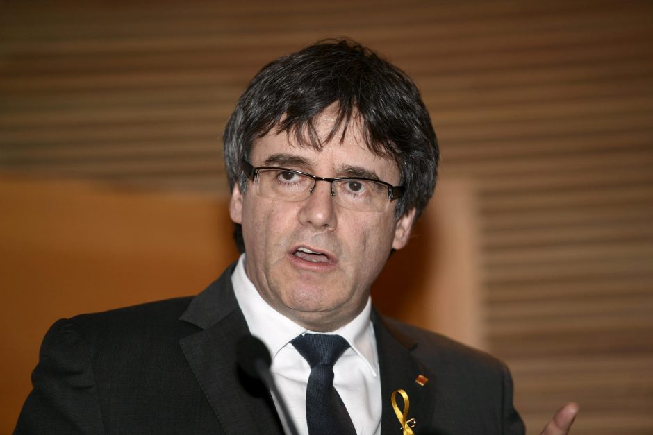 Sardinijoje sulaikytas C. Puigdemont'as paleistas į laisvę 