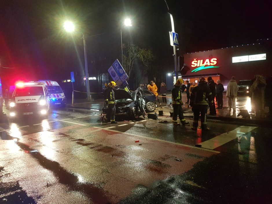 Tragišką avariją A. Baranausko gatvėje sukėlęs girtas vairuotojas suimtas nebus