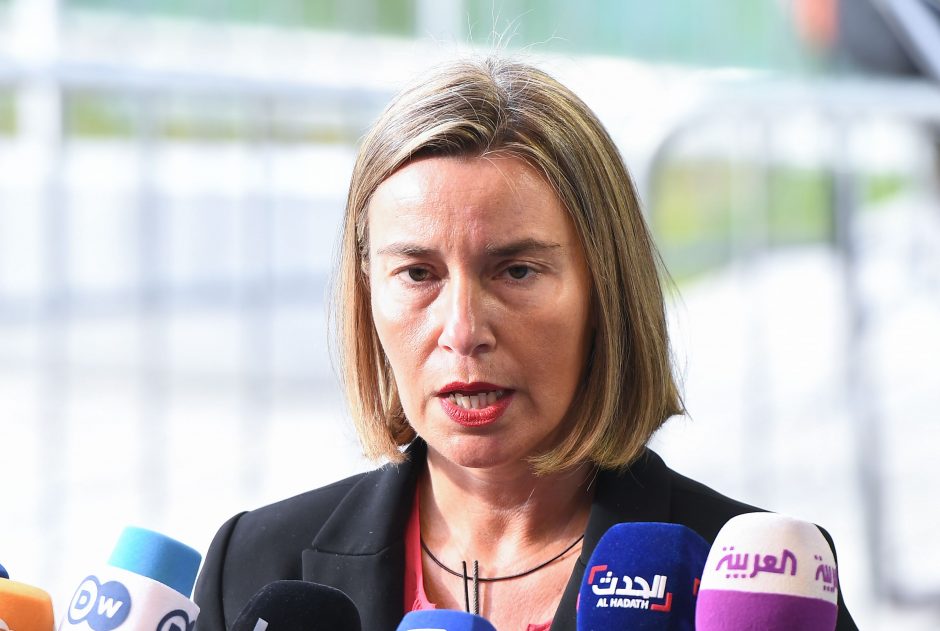 F. Mogherini: ES migrantų misijai reikia skubaus laikino sprendinio