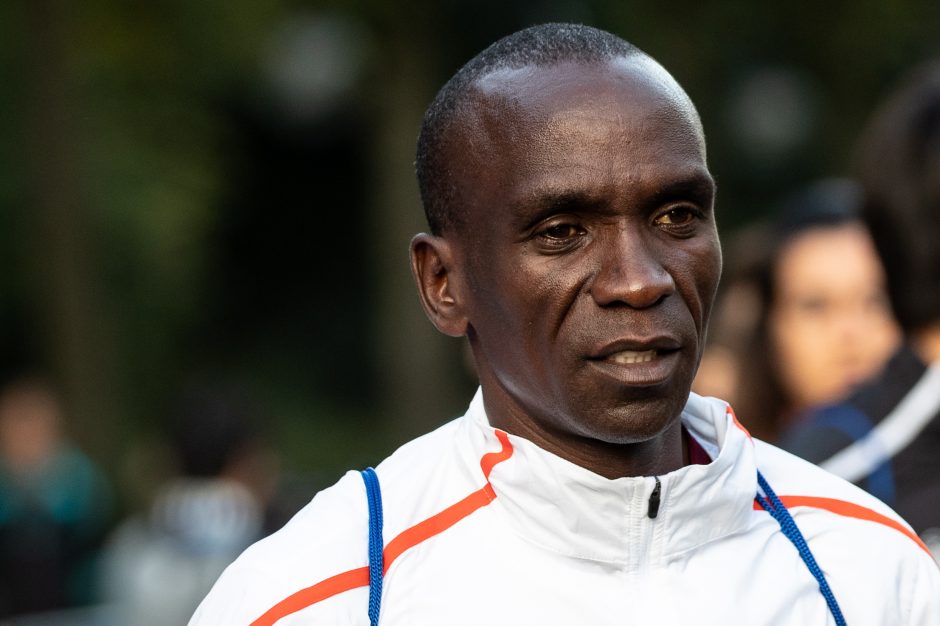 Kenijos maratonininkas E. Kipchogė pagerino pasaulio rekordą