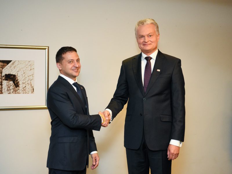 Ukrainos prezidentas dėkoja Lietuvai už nuolatinę paramą