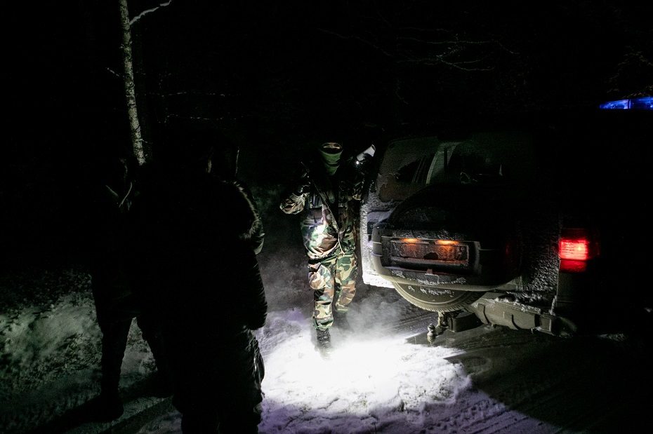 Į Lietuvą migrantai eina basi per sniegą – keliems jau amputuotos kojos