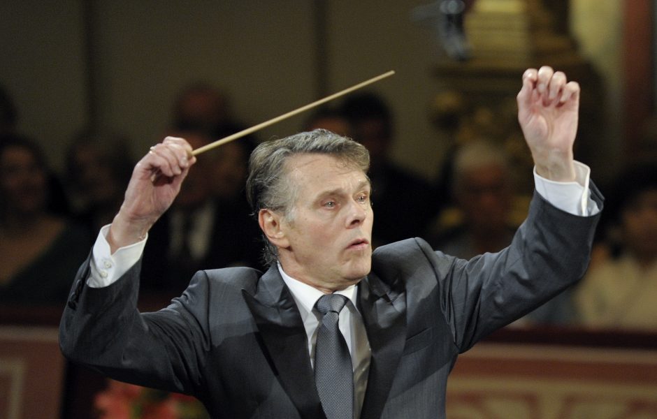 Mirė žinomas Latvijos dirigentas M. Jansonas