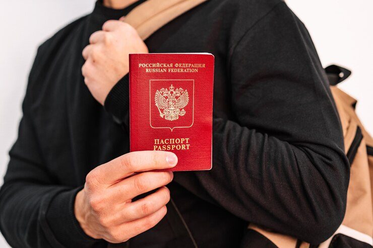 Rusija teigia okupuotose Ukrainos teritorijose išdavusi 1,5 mln. pasų