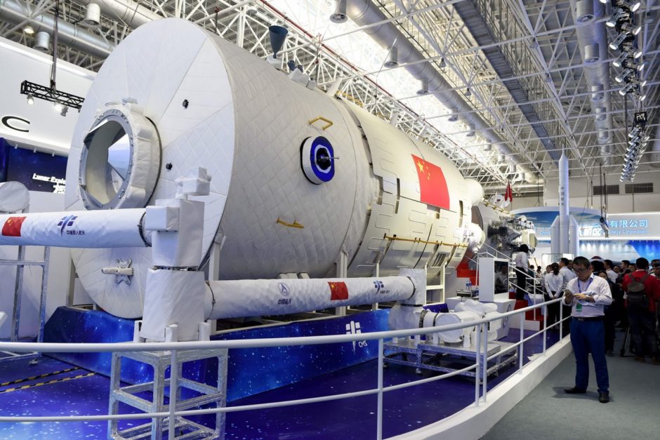 Kinija pademonstravo savo naujos kosminės stoties maketą