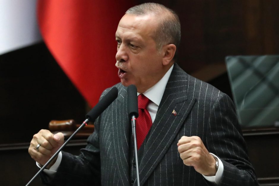 Turkijos valdžia nurodė suimti 249 Užsienio reikalų ministerijos darbuotojus