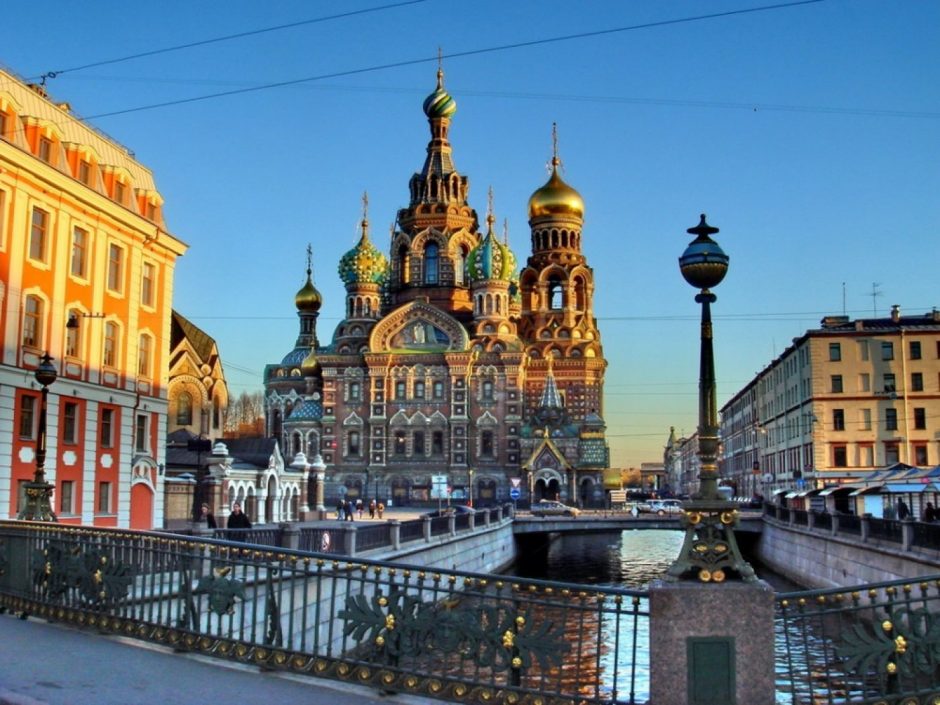 Lietuviams – puikios žinios: jau įsigaliojo nemokamos vizos į Sankt Peterburgą