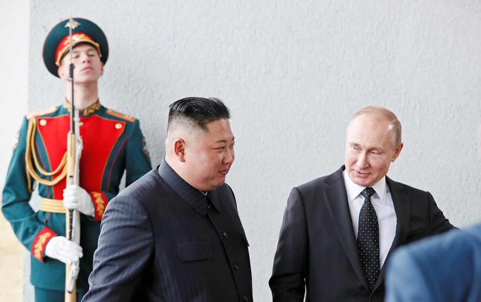 Šiaurės Korėjos lyderis V. Putinui: JAV per susitikimą Hanojuje „veikė nesąžiningai“
