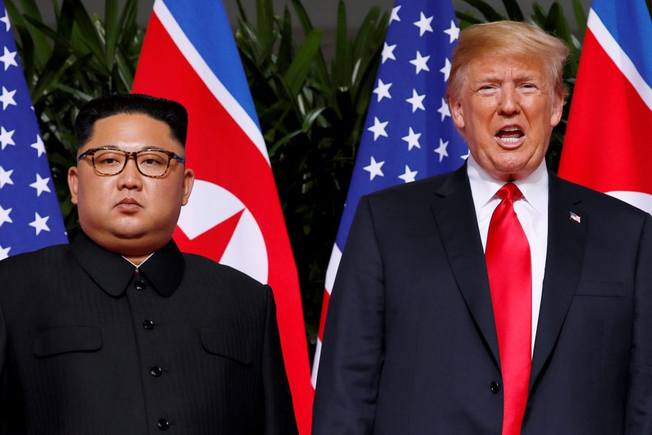 Seulas: Kim Jong Uno ir Trumpo antras susitikimas yra „didelis laimėjimas“ taikai