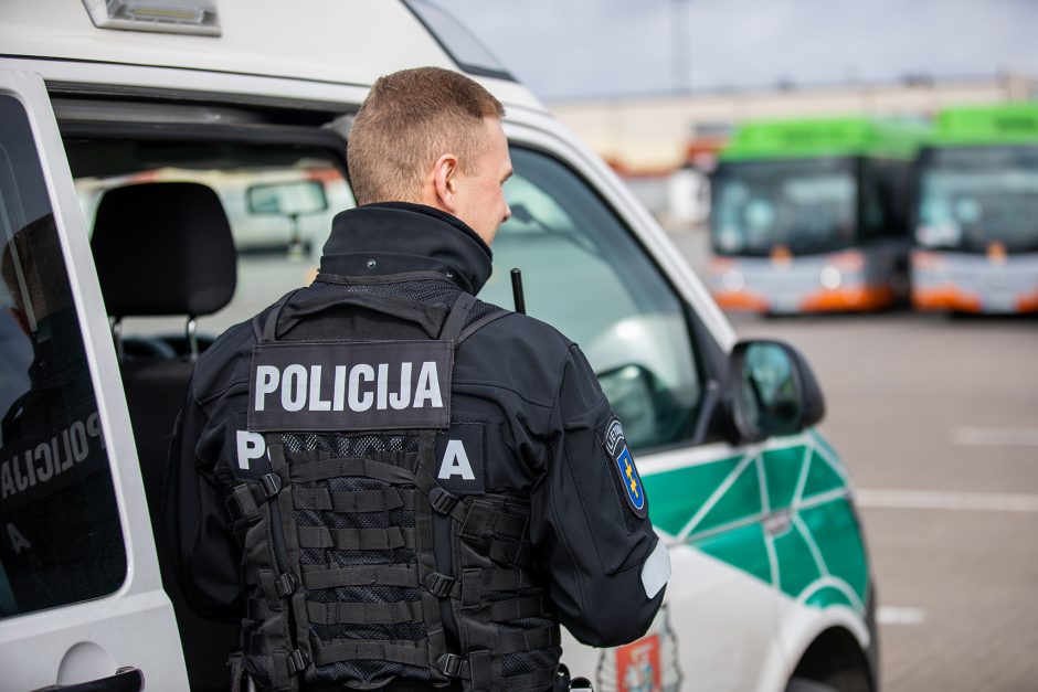 Klaipėdos pareigūnai fiksavo neleistinai sankryžas kertančius vairuotojus