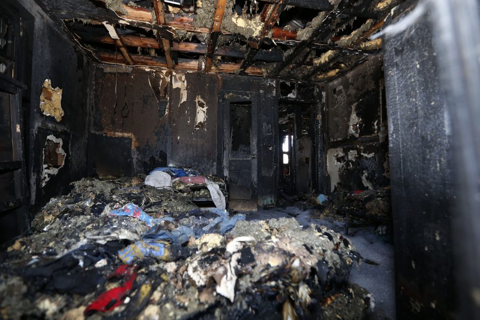 Tragedija JAV: per gaisrą žuvo motina ir šeši jos vaikai
