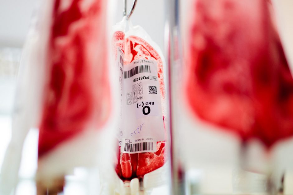 Teismas atmetė bendrovės skundus dėl Kraujo centro nutrauktos kraujo plazmos sutarties