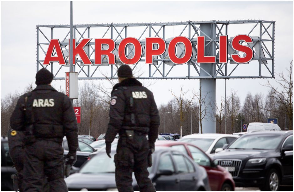 Vilniuje evakuotas „Akropolis“: melagingai pranešta apie užminuotą pastatą