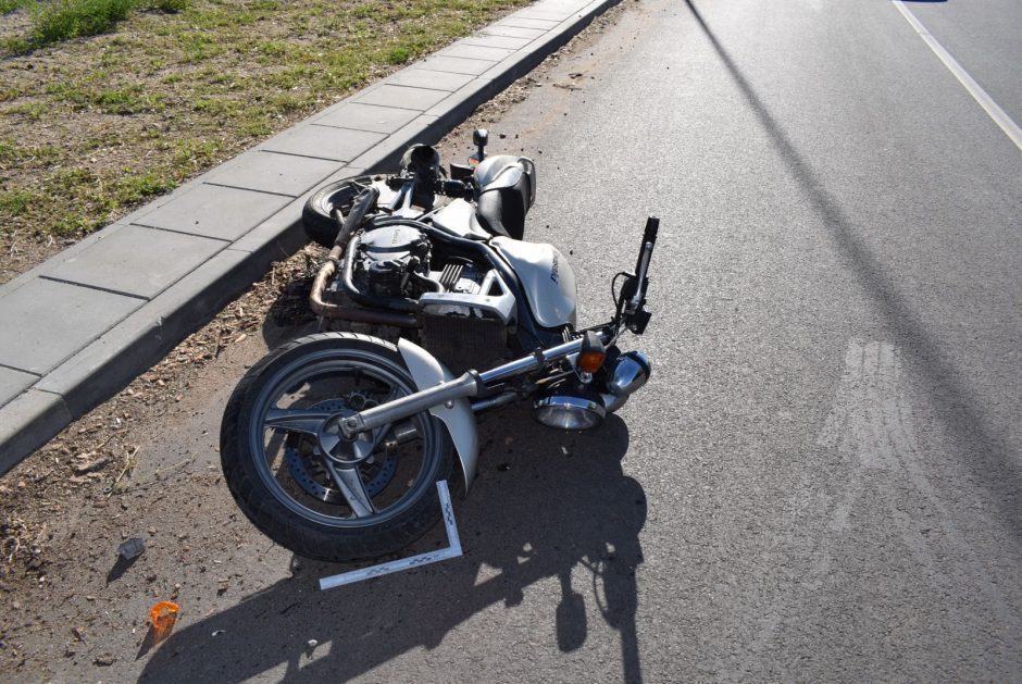 Klaipėdoje susidūrė du motociklai: nukentėjo nepilnametis vairuotojas