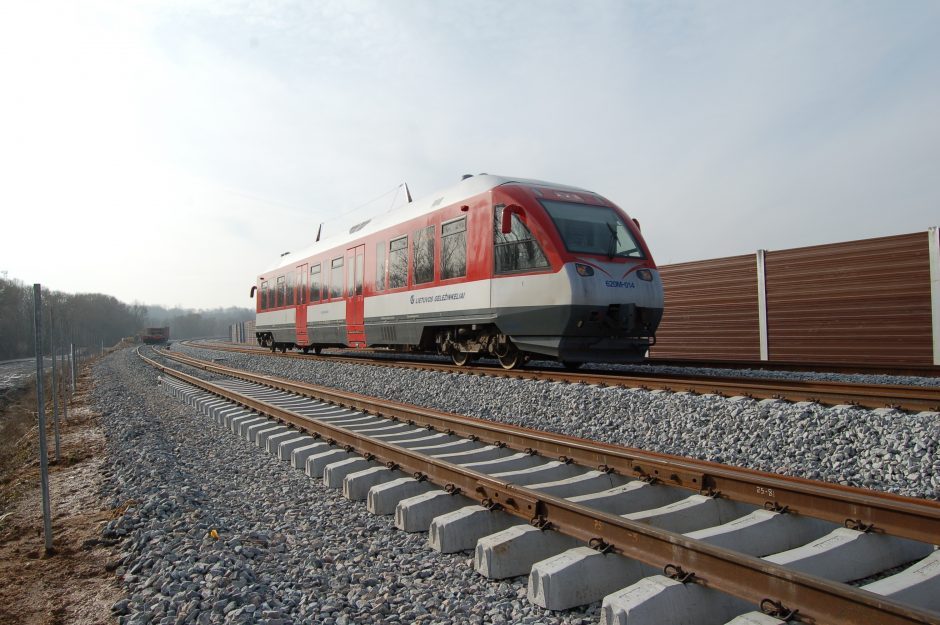 „Rail Balticą“ tikimasi nutiesti pigiau nei įprasta Europoje